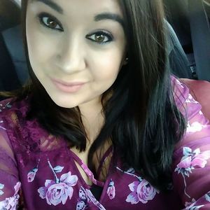 Meet your Posher, Alexandra